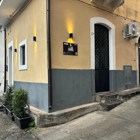 La Dimora Dei Mille Ferienhaus *